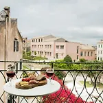 Deluxe Town Hall Square Flat In Historical Center 3 Apartament *